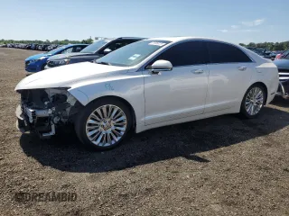 2015 Lincoln MKZ with VIN 3LN6L2JK8FR616661, listed as a Copart auction lot 61588325 with 65,382 mi miles and Salvage title. Bid and sale history available at DreamBid. Image 1.