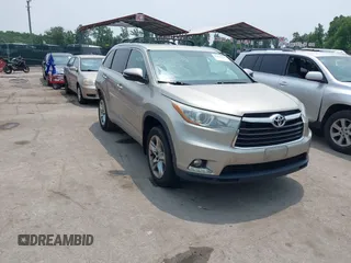 2015 Toyota Highlander Limited z VIN 5TDDKRFH0FS097834, wystawiony jako IAAI lot #42401273 z przebiegiem 176 574 mil mil oraz . Historia ofert i sprzedaży dostępna na DreamBid. Obrazek 1.