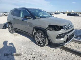 2022 Jeep Compass (RED) Edition с VIN 3C4NJDCB6NT104896, выставлен на аукционе Copart как лот 46656795 с пробегом 56 172 миль миль и Списание • Salvage title. История ставок и продаж доступна на DreamBid. Изображение 4.
