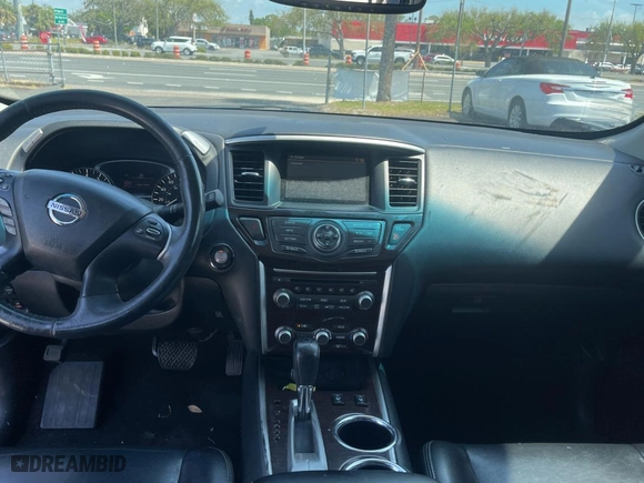 2016 Nissan Pathfinder S with VIN 5N1AR2MN8GC612463, listed as a Copart auction lot 50249745 with 104396 miles and Clean Title. Bid and sale history available at carsss.com. Image 9.