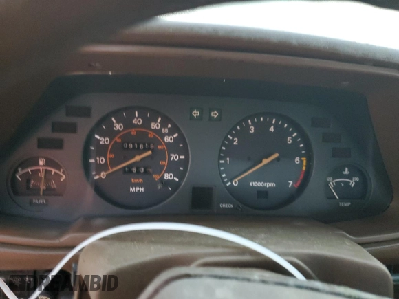 1981 Datsun 280ZX z VIN JN1HZ04SXBX259192, wystawiony jako Copart lot #77847764 z przebiegiem 91 619 mil mil oraz Szkody całkowita. Historia ofert i sprzedaży dostępna na DreamBid. Obrazek 9.