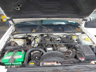 1997 Jeep Grand Cherokee Laredo z VIN 1J4GZ58S7VC737980, wystawiony jako IAAI lot #42256142 z przebiegiem 188 958 mil mil oraz . Historia ofert i sprzedaży dostępna na DreamBid. Obrazek 10.