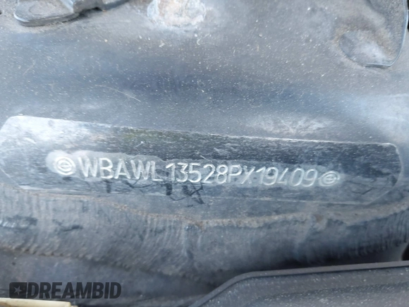 2008 BMW 3 Series 328i с VIN WBAWL13528PX19409, выставлен на аукционе IAAI как лот 42306989 с пробегом Не указан миль и . История ставок и продаж доступна на DreamBid. Изображение 13.
