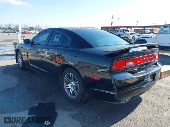 2013 Dodge Charger SE with VIN 2C3CDXBG5DH639694, listed as a IAAI auction lot 41134402 with 159,517 mi miles and . Bid and sale history available at DreamBid. Image 3.
