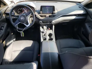 2019 Nissan Altima 2.5 S with VIN 1N4BL4BV5KC173519, listed as a Copart auction lot 45940005 with 86,872 mi miles and Salvage Title. Bid and sale history available at carsss.com. Image 8.