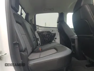 2022 Chevrolet Colorado 4WD Z71 z VIN 1GCGTDEN0N1164190, wystawiony jako Copart lot #57850875 z przebiegiem 18 788 mil mil oraz Szkoda całkowita • Salvage title. Historia ofert i sprzedaży dostępna na DreamBid. Obrazek 10.