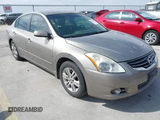 2012 Nissan Altima S z VIN 1N4AL2AP0CN466589, wystawiony jako IAAI lot #41570676 z przebiegiem 100 239 mil mil oraz . Historia ofert i sprzedaży dostępna na DreamBid. Obrazek 1.