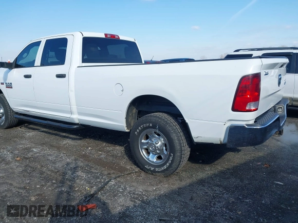 2013 Ram 2500 Tradesman z VIN 3C6TR5HT9DG575642, wystawiony jako IAAI lot #41557823 z przebiegiem 223 859 mil mil oraz . Historia ofert i sprzedaży dostępna na DreamBid. Obrazek 3.