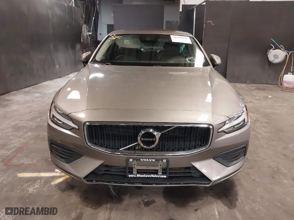 2020 Volvo S60 Momentum with VIN 7JRA22TKXLG048447, listed as a IAAI auction lot 41669639 with 52,744 mi miles. Bid and sale history available at carsss.com. Image 12.