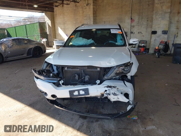 2018 Nissan Pathfinder SL with VIN 5N1DR2MM4JC654432, listed as a IAAI auction lot 41710263 with 67,901 mi miles. Bid and sale history available at carsss.com. Image 13.