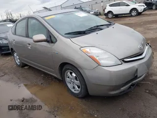 2009 Toyota Prius with VIN JTDKB20UX97849378, listed as a IAAI auction lot 41868392 with 183,376 mi miles. Bid and sale history available at carsss.com. Image 1.