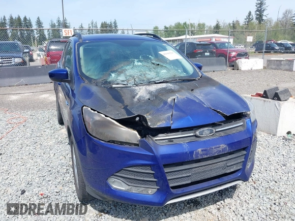 2014 Ford Escape SE with VIN 1FMCU9GX1EUA01050, listed as a IAAI auction lot 42099229 with Not Provided miles and . Bid and sale history available at carsss.com. Image 6.