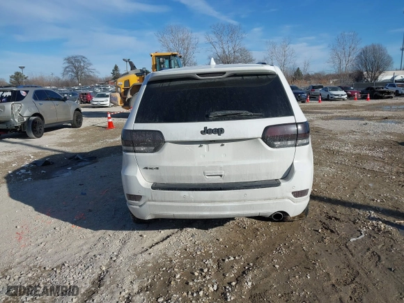 2018 Jeep Grand Cherokee Laredo E with VIN 1C4RJFAG6JC137155, listed as a IAAI auction lot 41391410 with 108,271 mi miles. Bid and sale history available at carsss.com. Image 16.