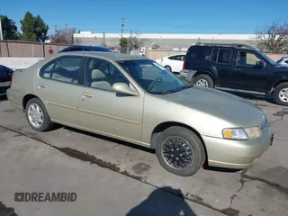 1999 Nissan Altima XE with VIN 1N4DL01D7XC108172, listed as a IAAI auction lot 41513029 with 192,958 mi miles. Bid and sale history available at carsss.com. Image 1.