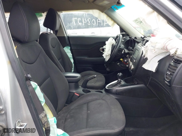 2019 Kia Soul with VIN KNDJN2A26K7020815, listed as a IAAI auction lot 41908427 with 96,922 mi miles. Bid and sale history available at carsss.com. Image 5.