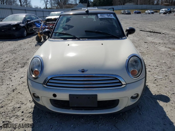 2013 MINI Cooper Convertible with VIN WMWZN3C52DT569015, listed as a Copart auction lot 46571845 with 112,664 mi miles and Salvage Title. Bid and sale history available at carsss.com. Image 5.