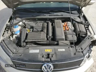 2015 Volkswagen Jetta Sedan Hybrid SEL Premium with VIN 3VW637AJXFM427884, listed as a Copart auction lot 49460505 with 58,950 mi miles and Salvage Title. Bid and sale history available at carsss.com. Image 12.