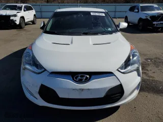 2015 Hyundai Veloster RE:FLEX with VIN KMHTC6AD1FU225582, listed as a Copart auction lot 64731024 with 125,783 mi miles and Non Repairable. Bid and sale history available at carsss.com. Image 5.