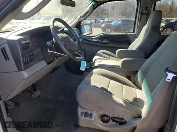 2005 Ford Excursion Special Serv с VIN 1FMNU40L35EB61749, выставлен на аукционе Copart как лот 50872235 с пробегом 144 977 миль миль и Списание • Salvage title. История ставок и продаж доступна на DreamBid. Изображение 7.