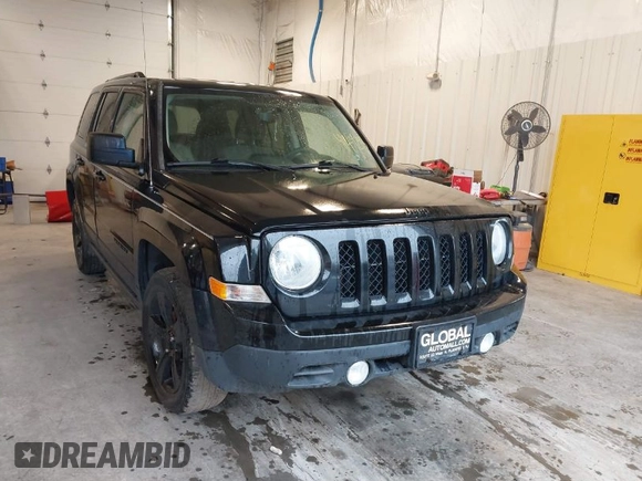2014 Jeep Patriot Sport with VIN 1C4NJPBA3ED888275, listed as a IAAI auction lot 41875560 with 149,129 mi miles. Bid and sale history available at carsss.com. Image 1.