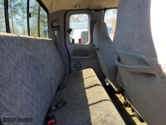 1998 Dodge Ram 1500 with VIN 3B7HF13Z8WG213896, listed as a Copart auction lot 49394015 with 249,533 mi miles and Salvage Title. Bid and sale history available at carsss.com. Image 10.