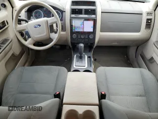 2012 Ford Escape XLS с VIN 1FMCU9C76CKA23687, выставлен на аукционе Copart как лот 55811985 с пробегом 147 845 миль миль и Списание • Salvage title. История ставок и продаж доступна на DreamBid. Изображение 8.