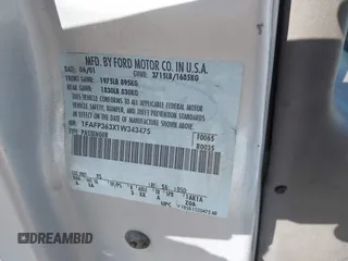 2001 Ford Focus SE z VIN 1FAFP363X1W343475, wystawiony jako IAAI lot #42390133 z przebiegiem 127 282 mil mil oraz . Historia ofert i sprzedaży dostępna na DreamBid. Obrazek 9.