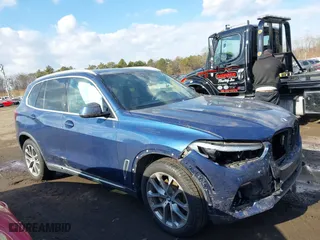 2019 BMW X5 xDrive40i with VIN 5UXCR6C59KLL01086, listed as a IAAI auction lot 41435075 with 46,177 mi miles. Bid and sale history available at carsss.com. Image 13.