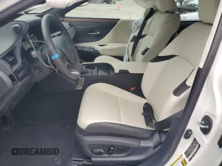 2024 Lexus ES 250 with VIN 58AD11D19RU012276, listed as a Copart auction lot 61096895 with 5,595 mi miles and Salvage title. Bid and sale history available at DreamBid. Image 7.