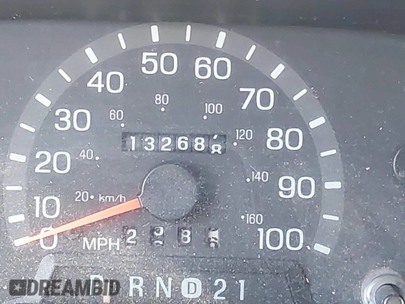 2000 Ford Econoline Cargo Commercial with VIN 1FTNE24L7YHB21192, listed as a IAAI auction lot 41470470 with 132,688 mi miles and . Bid and sale history available at carsss.com. Image 15.