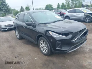 2023 Ford Escape Active с VIN 1FMCU9GN9PUB17792, выставлен на аукционе IAAI как лот 42311830 с пробегом 23 775 миль миль и . История ставок и продаж доступна на DreamBid. Изображение 1.