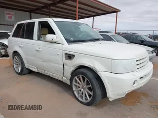 2007 Land Rover Range Rover Sport HSE with VIN SALSK25497A987091, listed as a IAAI auction lot 41797141 with 152,279 mi miles and . Bid and sale history available at DreamBid. Image 1.