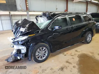 2022 Toyota Sienna LE z VIN 5TDKRKEC6NS135517, wystawiony jako Copart lot #43521365 z przebiegiem Nie podano mil oraz Szkoda całkowita • Salvage title. Historia ofert i sprzedaży dostępna na DreamBid. Obrazek 1.