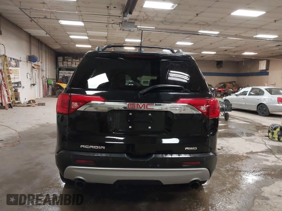2018 GMC Acadia SLT z VIN 1GKKNULS6JZ214930, wystawiony jako IAAI lot #41850678 z przebiegiem 110 447 mil mil oraz . Historia ofert i sprzedaży dostępna na DreamBid. Obrazek 16.