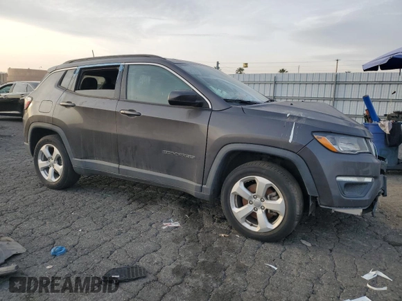 2020 Jeep Compass Latitude with VIN 3C4NJCBB4LT141325, listed as a Copart auction lot 43410945 with 52,691 mi miles and Salvage Title. Bid and sale history available at carsss.com. Image 4.