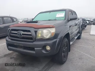 2009 Toyota Tacoma z VIN 5TELU42N39Z610375, wystawiony jako IAAI lot #41671324 z przebiegiem 170 320 mil mil oraz . Historia ofert i sprzedaży dostępna na DreamBid. Obrazek 17.