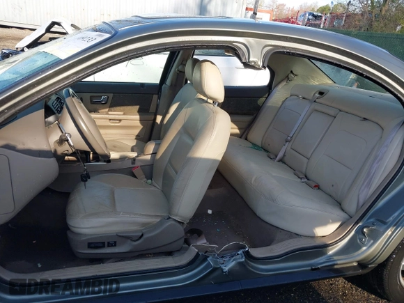 2002 Mercury Sable LS Premium with VIN 1MEFM55S82A645111, listed as a IAAI auction lot 41909233 with 192,994 mi miles and . Bid and sale history available at DreamBid. Image 15.