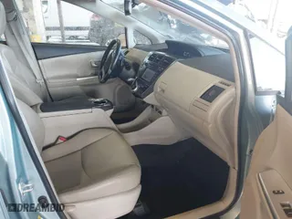 2013 Toyota Prius v Two with VIN JTDZN3EU6D3204487, listed as a IAAI auction lot 41433348 with 190,469 mi miles. Bid and sale history available at carsss.com. Image 5.