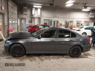 2006 BMW 3 Series 325i with VIN WBAVB13526KX36980, listed as a IAAI auction lot 42308455 with 147,512 mi miles and . Bid and sale history available at DreamBid. Image 14.