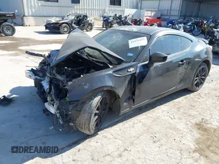 2015 Scion FR-S z VIN JF1ZNAA15F8712221, wystawiony jako IAAI lot #41479415 z przebiegiem Nie podano mil oraz . Historia ofert i sprzedaży dostępna na DreamBid. Obrazek 17.