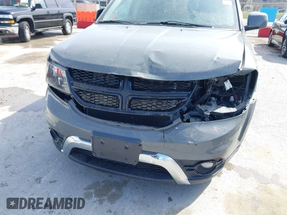 2020 Dodge Journey Crossroad with VIN 3C4PDCGB9LT268385, listed as a IAAI auction lot 41856454 with 93,111 mi miles and . Bid and sale history available at carsss.com. Image 6.