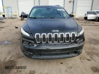 2017 Jeep Cherokee Latitude z VIN 1C4PJMCB1HW632045, wystawiony jako Copart lot #88050445 z przebiegiem 155 257 mil mil oraz Szkoda całkowita • Salvage title. Historia ofert i sprzedaży dostępna na DreamBid. Obrazek 5.