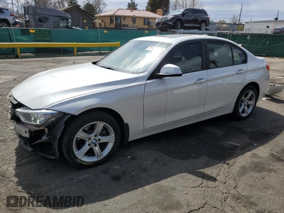 2013 BMW 3 Series 328i xDrive with VIN WBA3B3C57DJ976483, listed as a Copart auction lot 51186945 with 95,229 mi miles and Salvage Title. Bid and sale history available at carsss.com. Image 1.