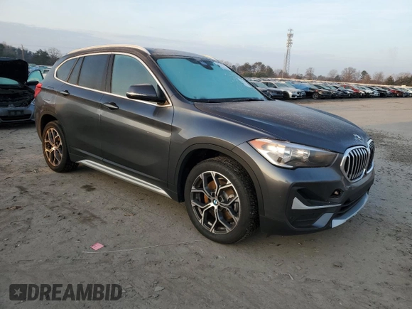 2022 BMW X1 sDrive28i with VIN WBXJG7C05N5V08966, listed as a Copart auction lot 86360594 with 39,514 mi miles and Clean Title. Bid and sale history available at carsss.com. Image 4.