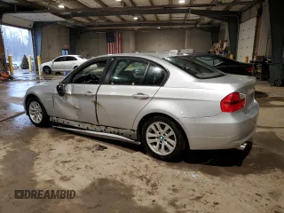 2006 BMW 3 Series 325xi with VIN WBAVD13596KV09912, listed as a Copart auction lot 43560195 with 146,895 mi miles and Salvage Title. Bid and sale history available at carsss.com. Image 2.