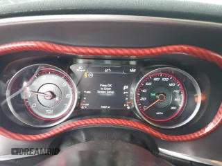2019 Dodge Charger Scat Pack with VIN 2C3CDXGJ5KH742227, listed as a Copart auction lot 44421325 with 70,467 mi miles and Salvage Title. Bid and sale history available at DreamBid. Image 9.