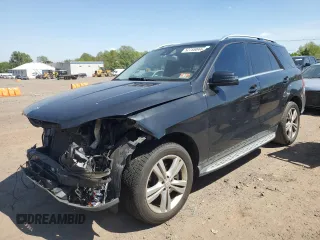 2014 Mercedes-Benz M 350 with VIN 4JGDA5HB0EA369908, listed as a Copart auction lot 52755044 with 183,294 mi miles and Salvage title. Bid and sale history available at DreamBid. Image 1.