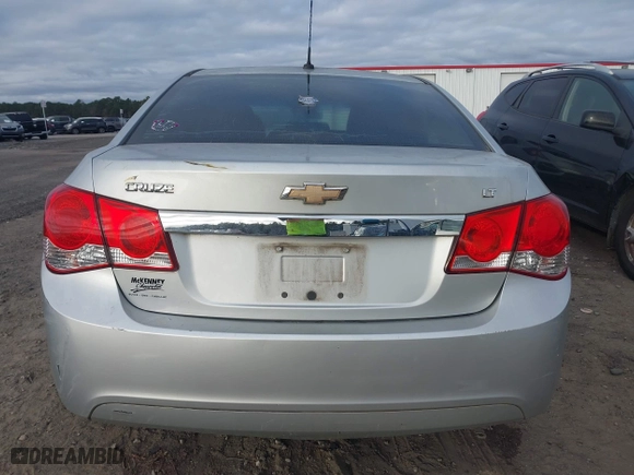 2011 Chevrolet Cruze LT w/1FL with VIN 1G1PE5S96B7223364, listed as a IAAI auction lot 41124993 with 202,968 mi miles. Bid and sale history available at carsss.com. Image 16.