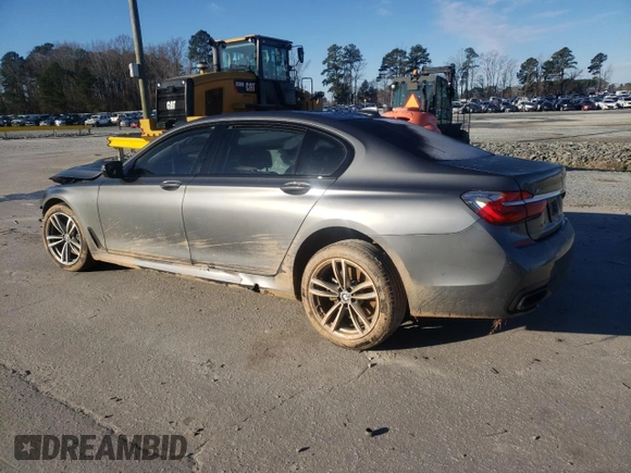 2018 BMW 7 Series ALPINA B7 xDrive with VIN WBA7F2C52JG424933, listed as a Copart auction lot 87302124 with 0 mi miles and Salvage Title. Bid and sale history available at carsss.com. Image 2.
