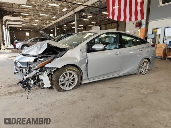 2017 Toyota Prius Plus with VIN JTDKARFP3H3060878, listed as a Copart auction lot 64452005 with 94,367 mi miles and Salvage title. Bid and sale history available at DreamBid. Image 1.